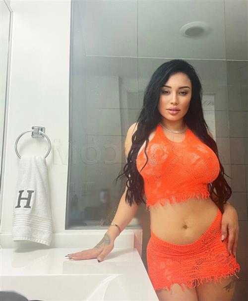 Burenzaya, escort in Manukau - 6562