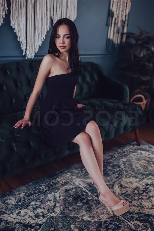 Escort Model Esongo, City Area - 5853