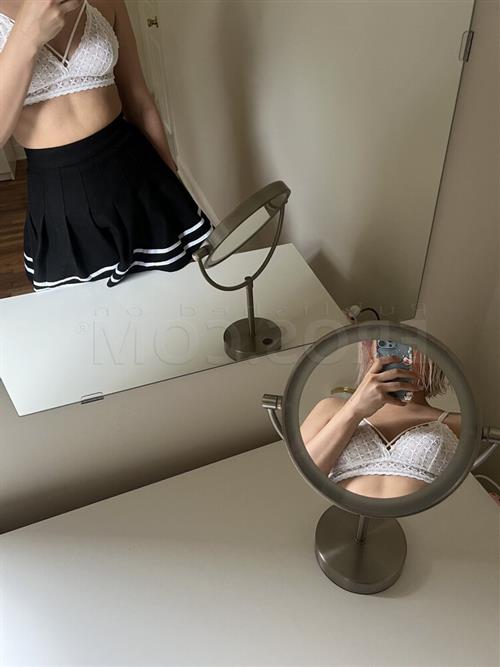 Escort Model Humera, Glenfield - 11620