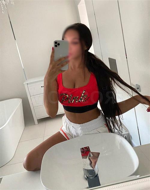 Escort Model Oshilia, Orewa - 3068