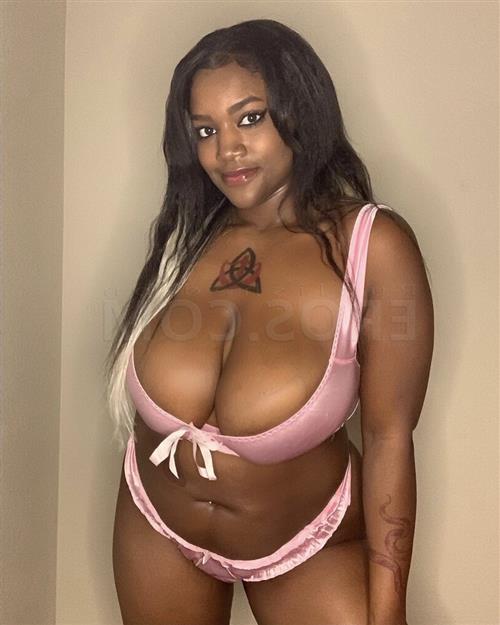 Escort Model Queenna, Papakura - 11610