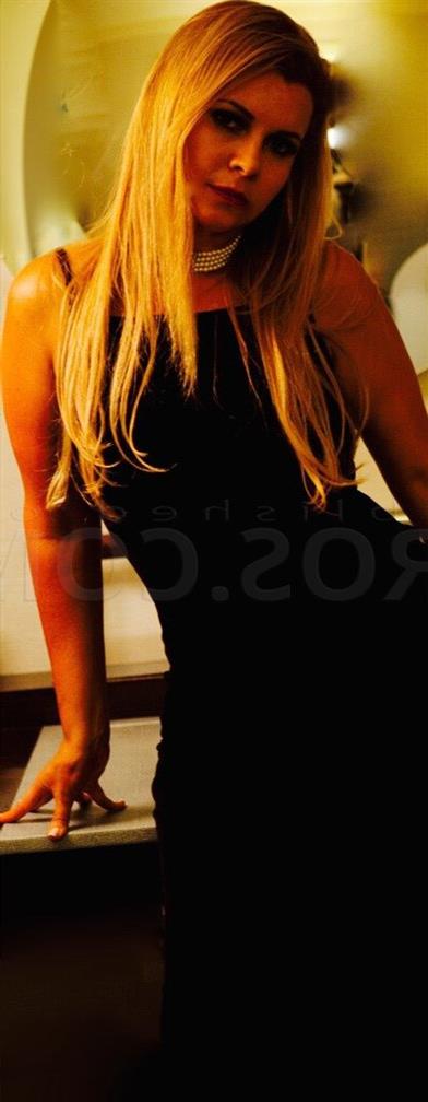 Escort Vidana Pearl, Mt Wellington - 9155