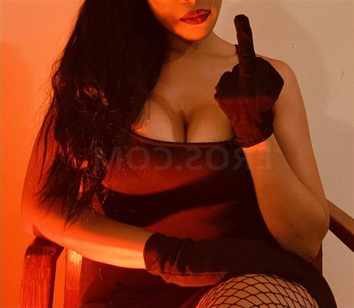 Vladlena, escort in Sydenham - 14339