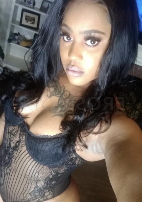 Yasinta, vip girls in Sydenham - 12303